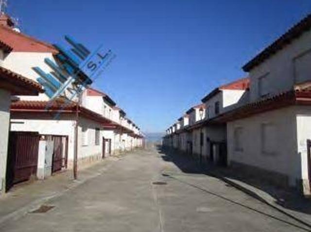 Casa chalet en Venta en Lucillos