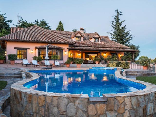 Casa chalet en Venta en Manzanares El Real