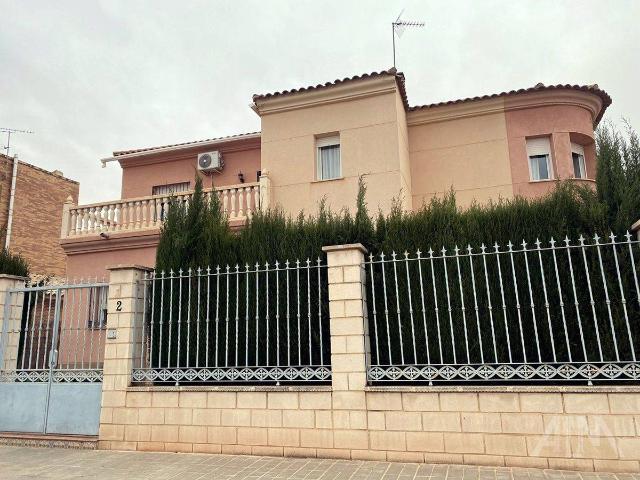 Casa chalet en Venta en Manzanares