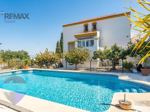 Casa chalet en Venta en Manantiales Lagar Cortijo