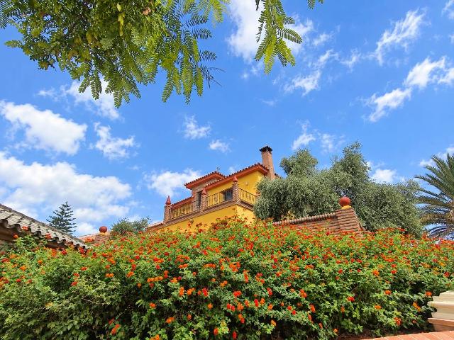 Casa chalet en Venta en Manantiales Lagar Cortijo