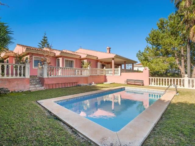 Casa chalet en Venta en Manantiales Lagar Cortijo