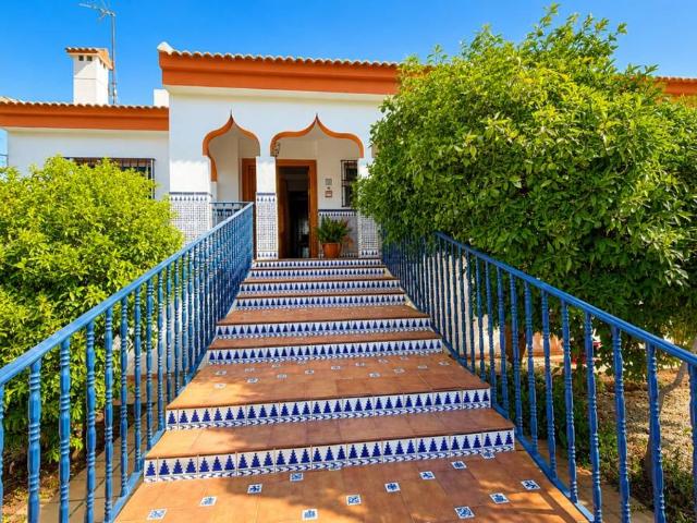 Casa chalet en Venta en Manantiales Lagar Cortijo