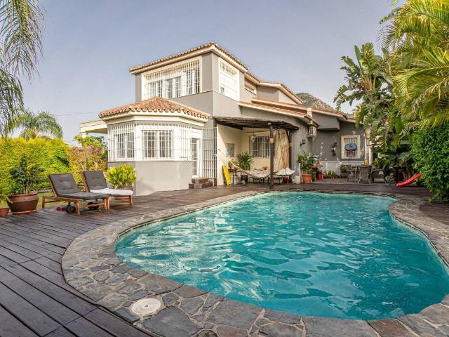 Casa chalet en Venta en Manantiales Lagar Cortijo