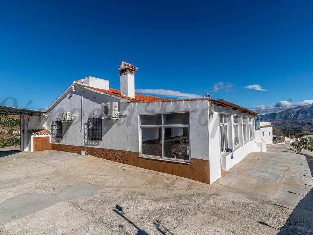 Casa chalet en Venta en Macharaviaya