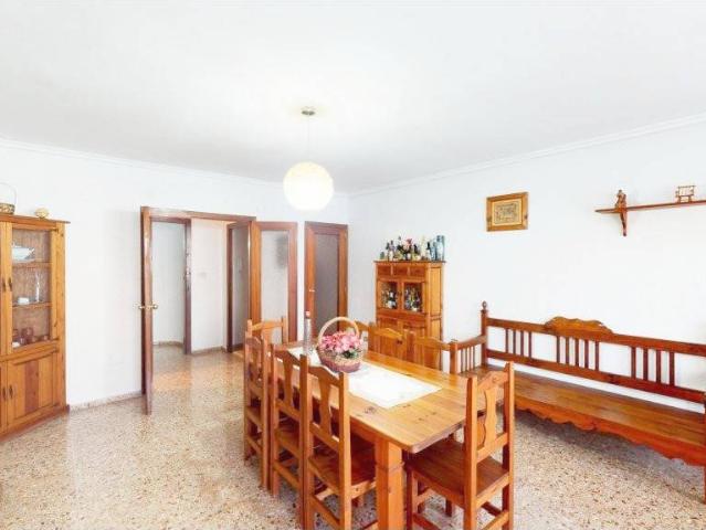 Casa chalet en Venta en Madrigal