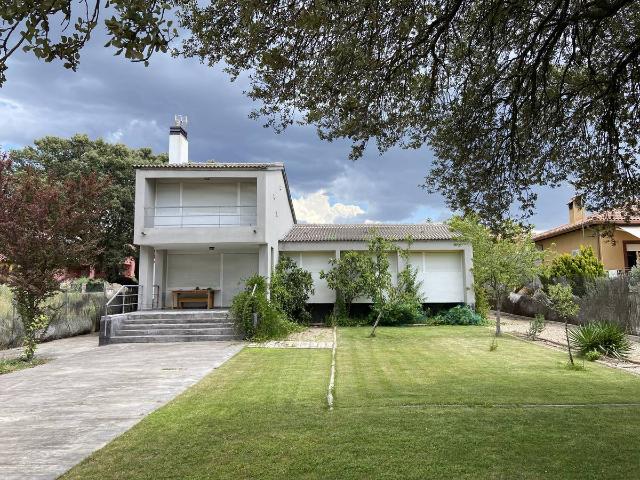 Casa chalet en Venta en Maello