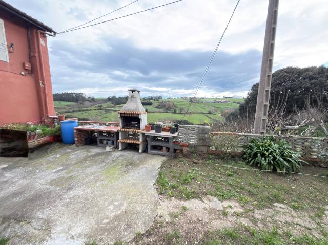Casa chalet en Venta en Maoño Azoños
