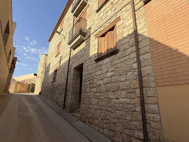 Casa chalet en Venta en Maials