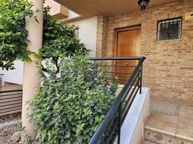 Casa chalet en Venta en Maracena