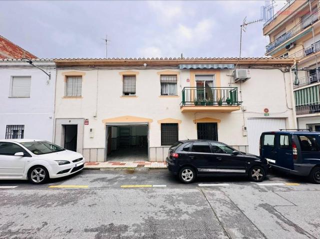 Casa chalet en Venta en Maracena