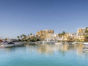 Casa chalet en Venta en Marbesa
