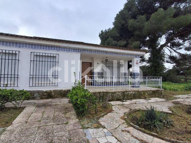 Casa chalet en Venta en Marchena