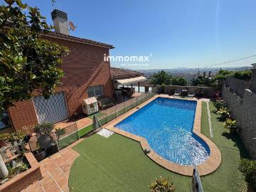 Casa chalet en Venta en Marianao