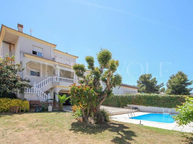 Casa chalet en Venta en Mas d'En Serra Els Cards