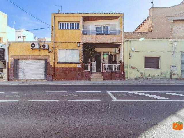 Casa chalet en Venta en Masdenverge