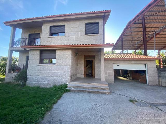 Casa chalet en Venta en Maside