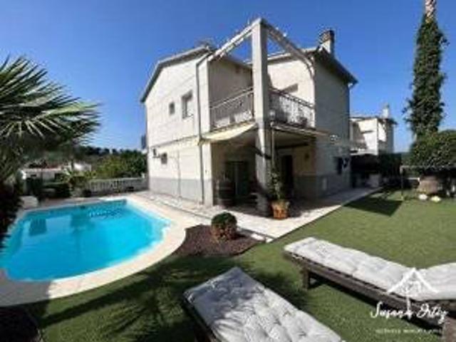 Casa chalet en Venta en Masquefa