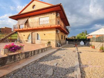 Casa chalet en Venta en Masquefa