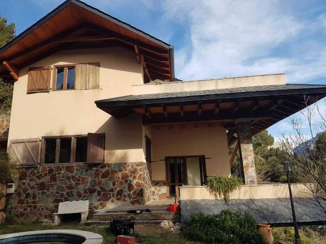 Casa chalet en Venta en Matadepera