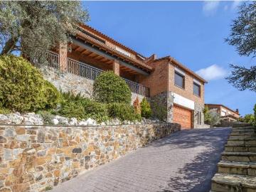 Casa chalet en Venta en Matadepera