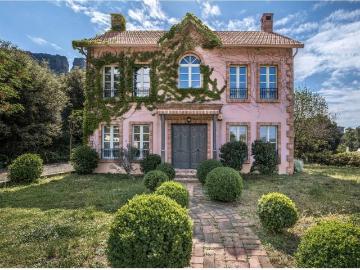 Casa chalet en Venta en Matadepera