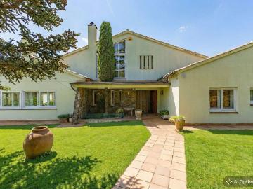 Casa chalet en Venta en Matadepera