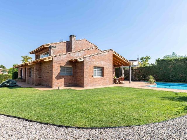 Casa chalet en Venta en Matadepera