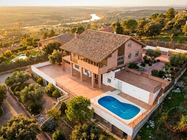 Casa chalet en Venta en Méntrida
