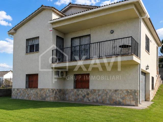 Casa chalet en Venta en Mediona