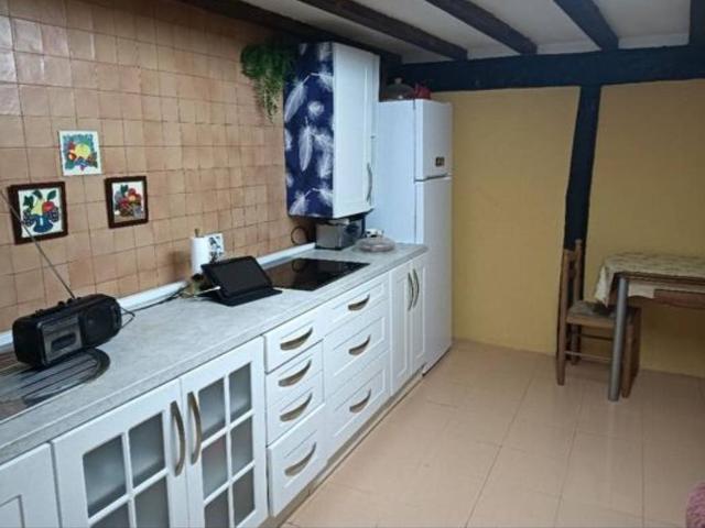 Casa chalet en Venta en Medina de Pomar