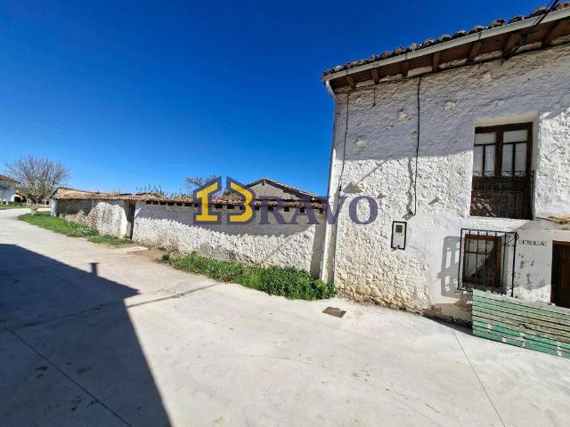 Casa chalet en Venta en Medina de Pomar
