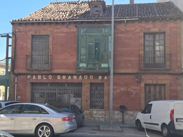 Casa chalet en Venta en Medina de Rioseco