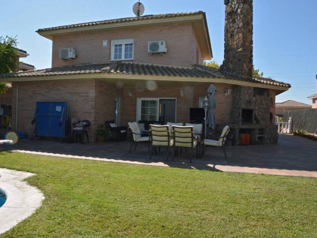 Casa chalet en Venta en Mejorada del Campo