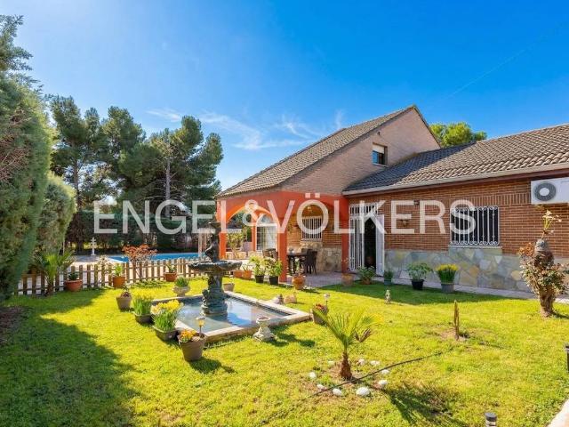 Casa chalet en Venta en Mejorada del Campo