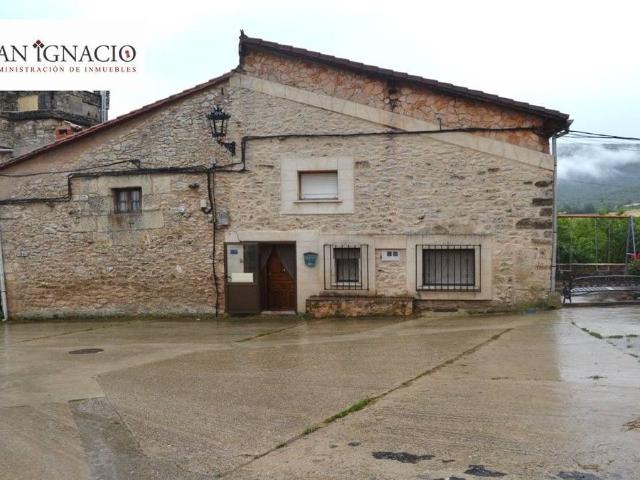 Casa chalet en Venta en Merindad de Valdivielso