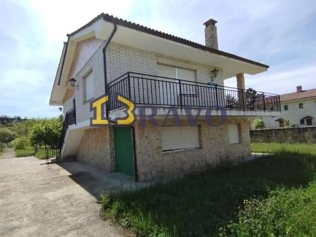 Casa chalet en Venta en Merindad de Cuesta Urria