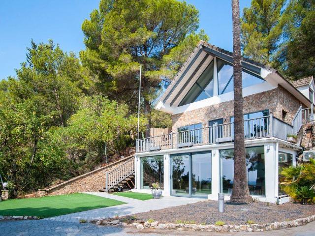 Casa chalet en Venta en Mestral