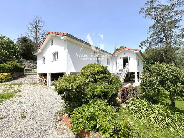 Casa chalet en Venta en Mogro