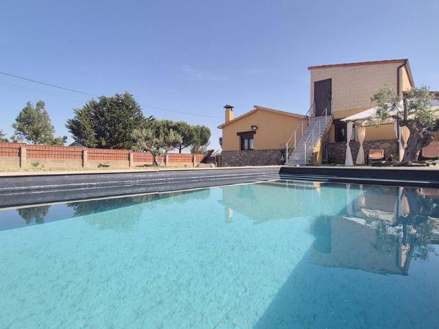 Casa chalet en Venta en Miranda de Azán