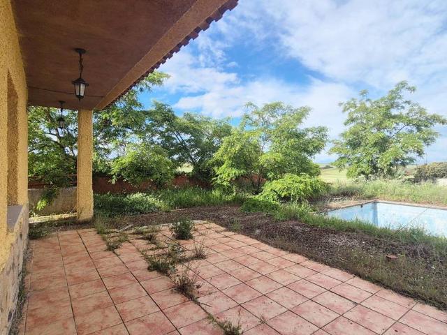 Casa chalet en Venta en Miranda de Azán