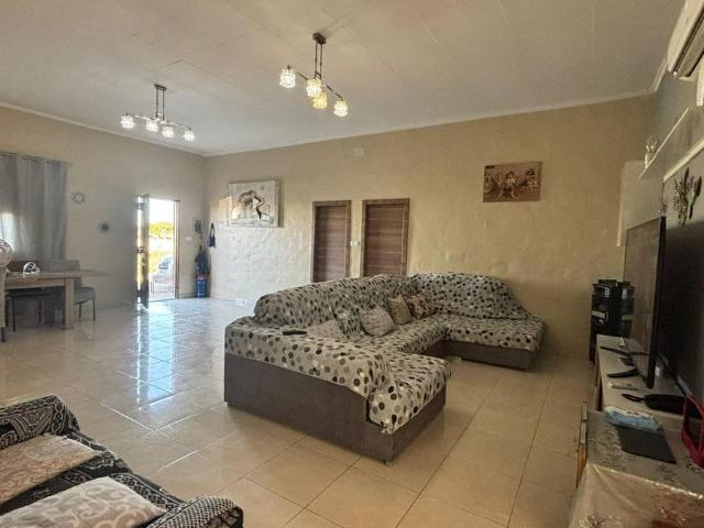 Casa chalet en Venta en Miranda