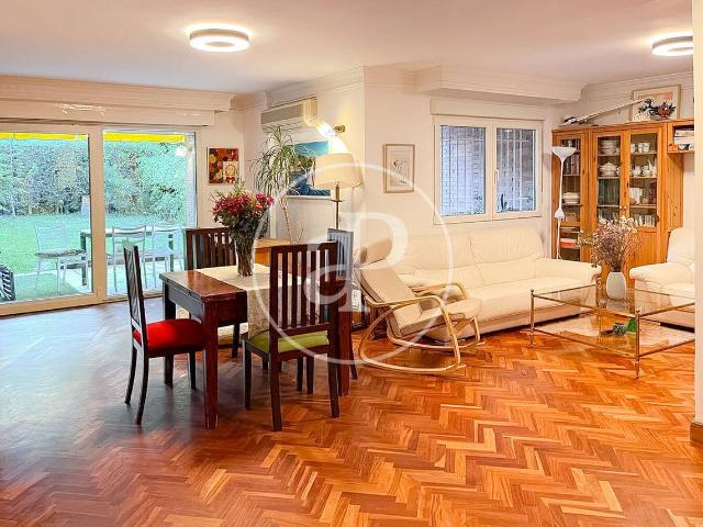 Casa chalet en Venta en Mirasierra