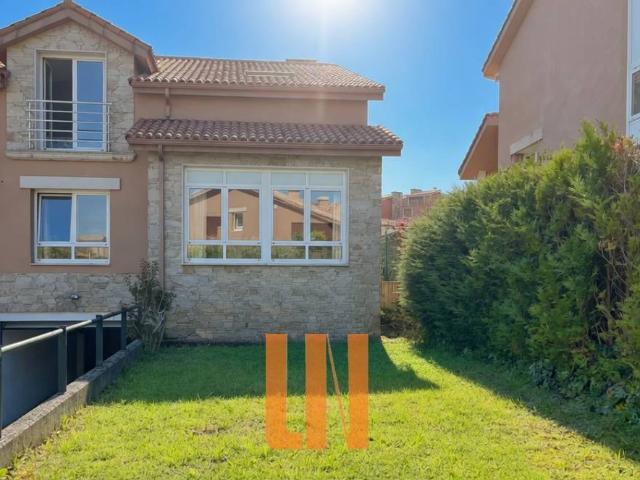 Casa chalet en Venta en Miño