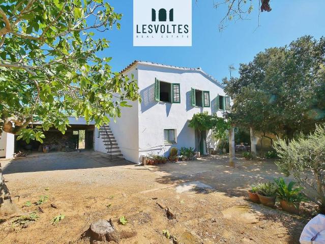 Casa chalet en Venta en Mont ras
