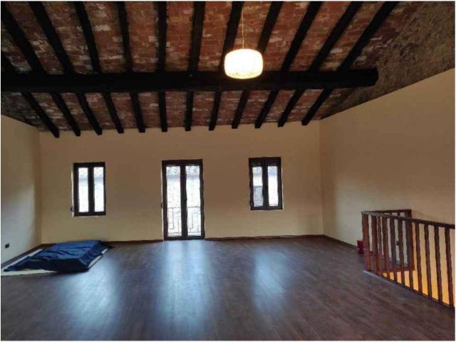Casa chalet en Venta en Montagut i Oix