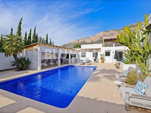 Casa chalet en Venta en Montgó Ermita
