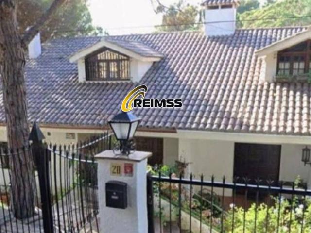 Casa chalet en Venta en Montgoda