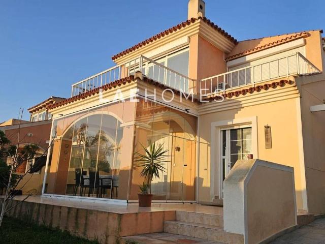 Casa chalet en Venta en Monte y Mar