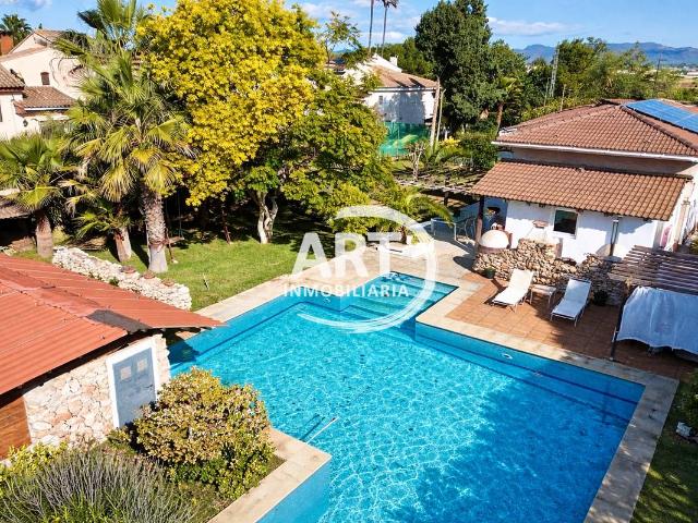 Casa chalet en Venta en Montealegre